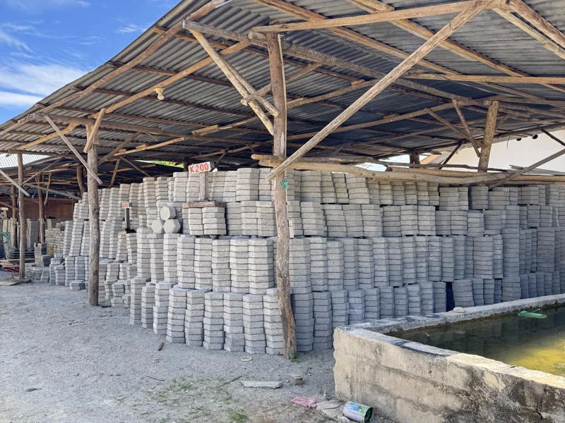 Mesin Press Paving